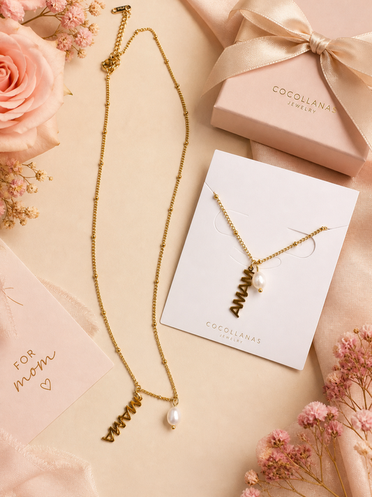 Mama necklace